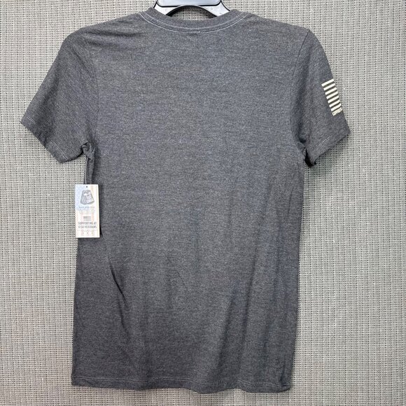Rags Of Honor Size S Charcoal Gray T-Shirt With Camo American Flag Design - Picture 6 of 6